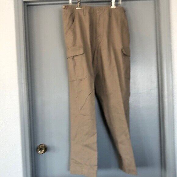 Cabelas Cargo Pants Mens 36/32 Tan Outdoors Adjustable Hiking Straight Leg - Picture 1 of 6